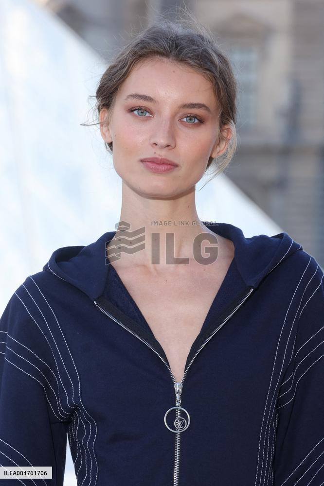 PFW - Louis Vuitton Photocall