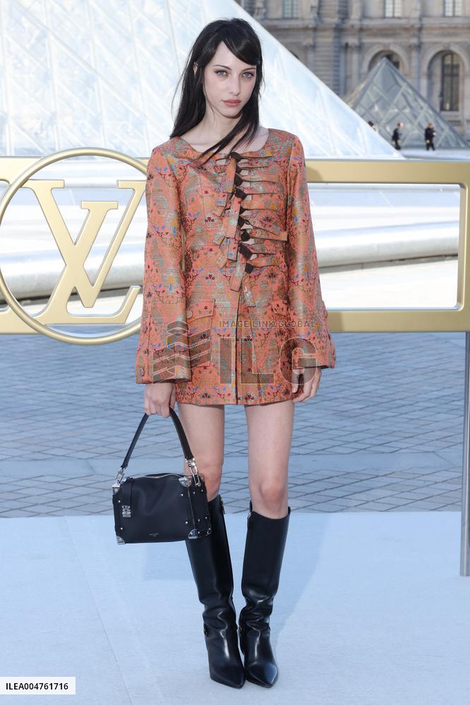 PFW - Louis Vuitton Photocall