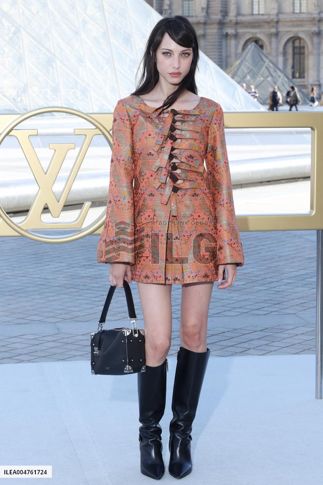 PFW - Louis Vuitton Photocall