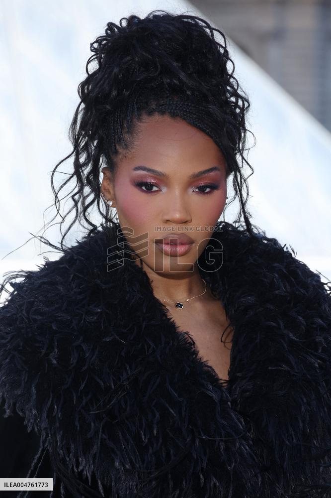 PFW - Louis Vuitton Photocall