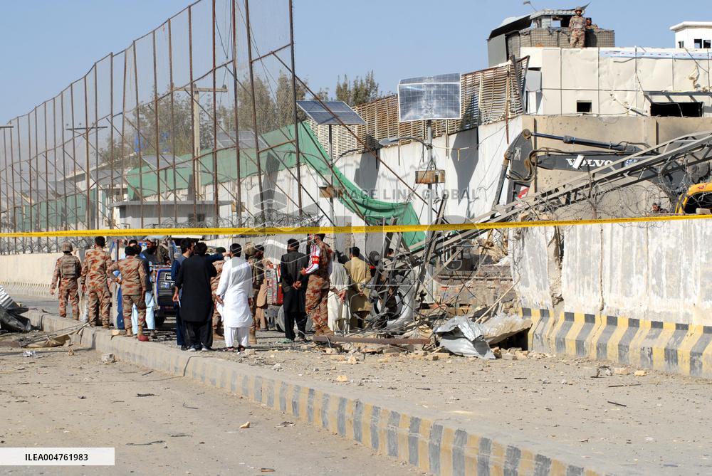 A Car Bomb Attack Has Killed at Least 10 People in Pakistan