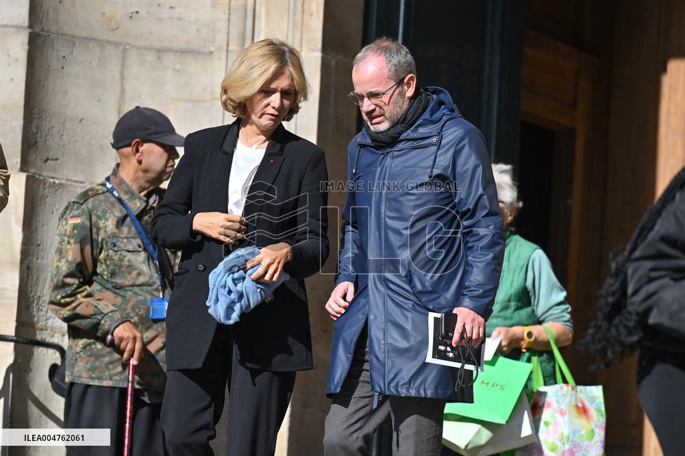 Claudia Cardinale's Funeral - Paris