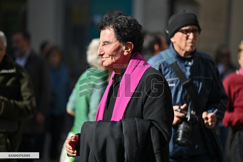 Claudia Cardinale's Funeral - Paris