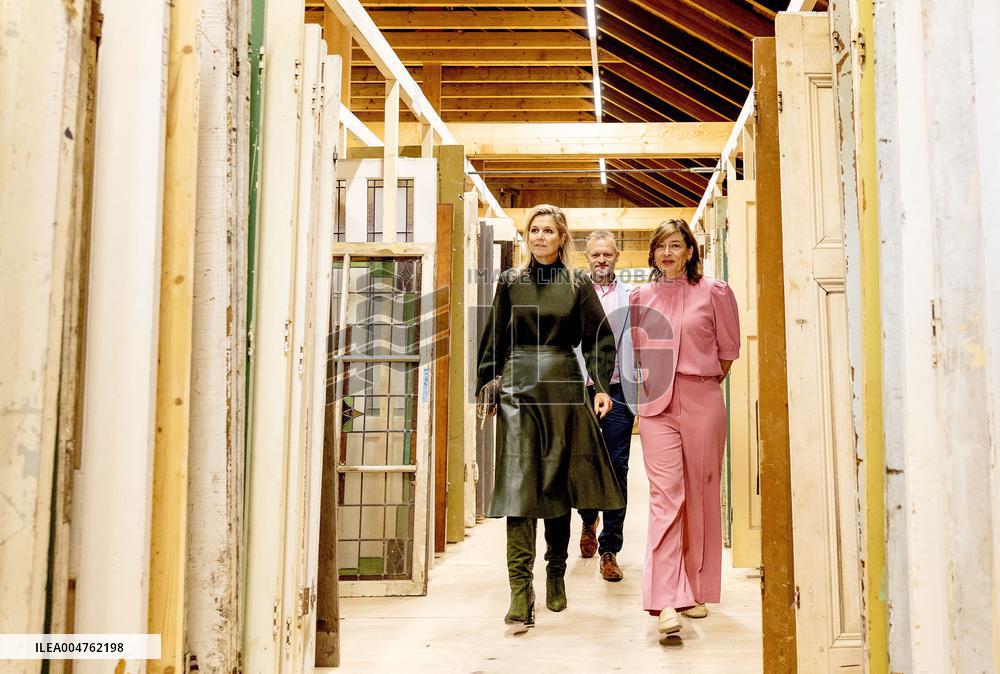 Queen Maxima Visits Practical Center for Craft Training - Netherlands