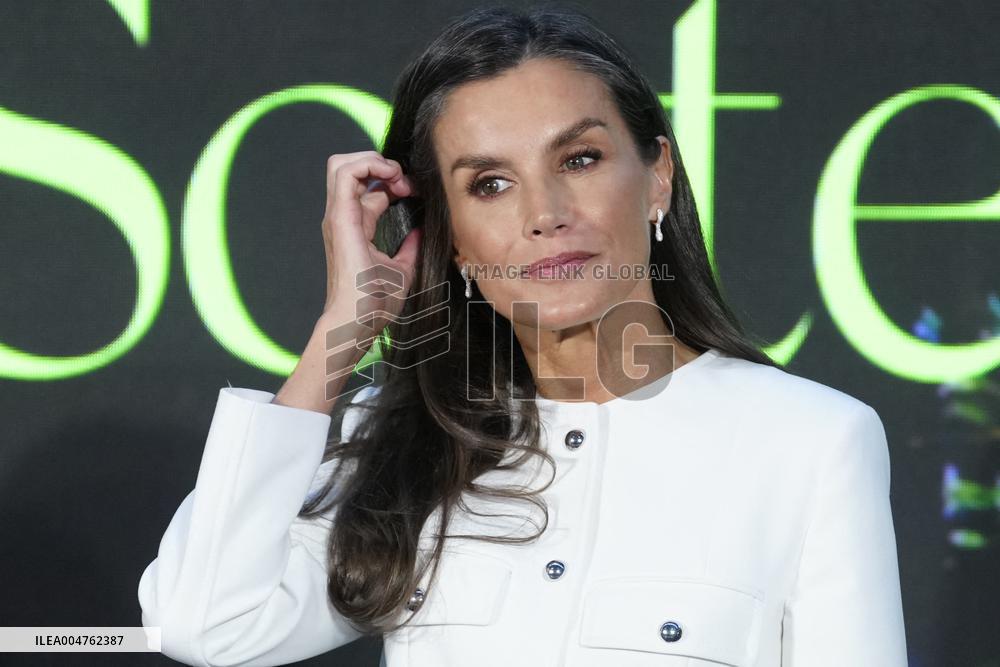Queen Letizia Attends Delivery The Retina ECO 2025 Awards - Madrid