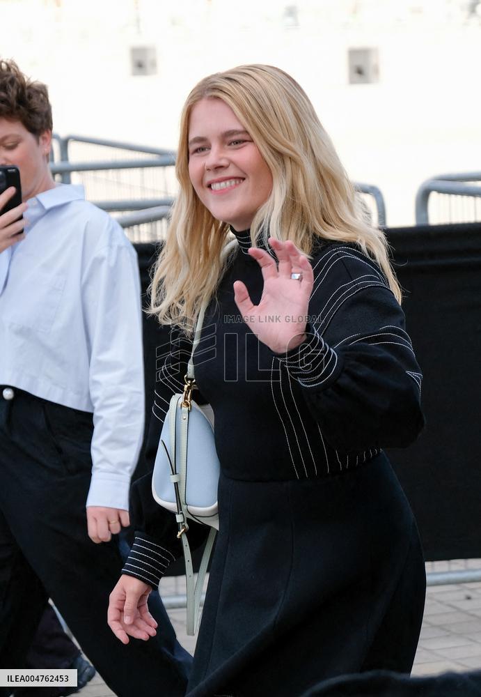 PFW - Celebs At Louis Vuitton