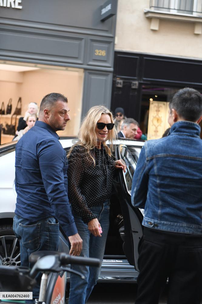 PFW - Kate Moss Sighting
