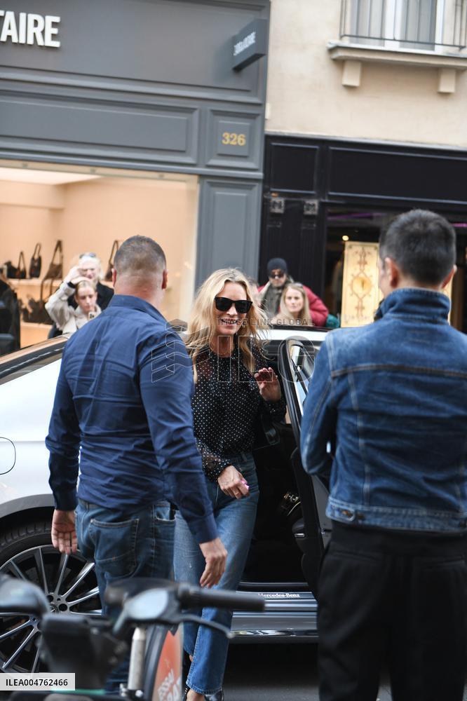 PFW - Kate Moss Sighting