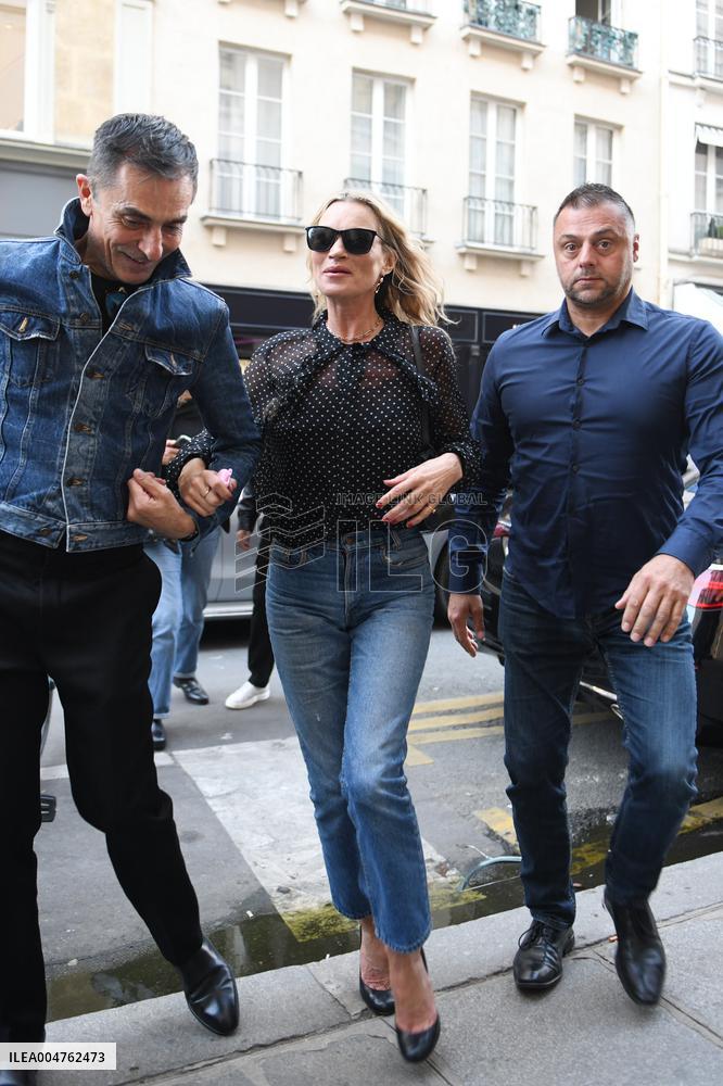 PFW - Kate Moss Sighting