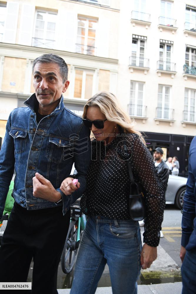 PFW - Kate Moss Sighting