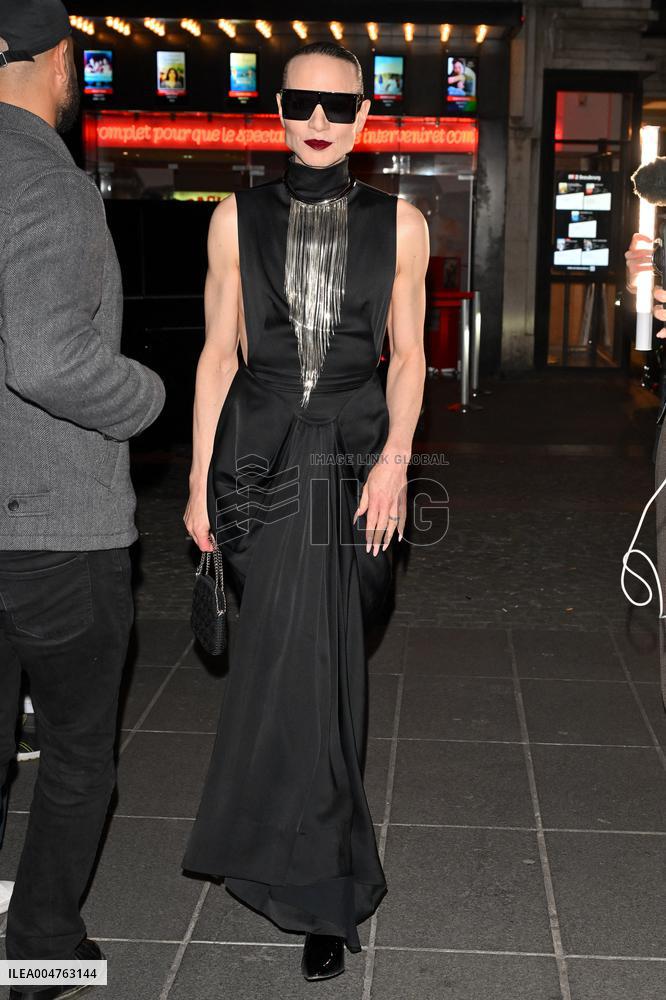 PFW Stella McCartney Outside Arrivals