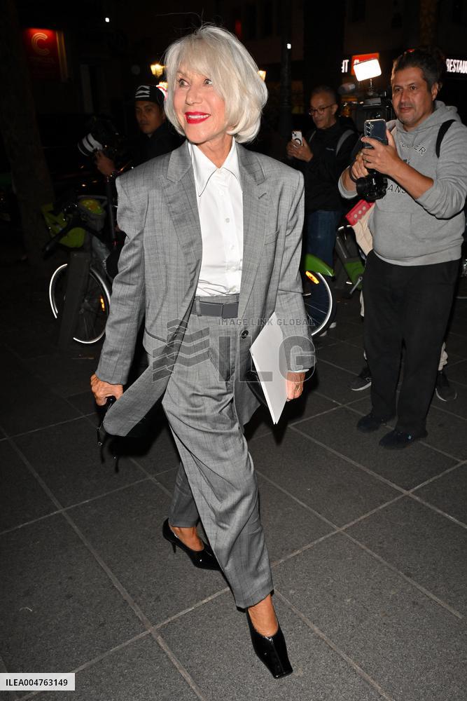 PFW Stella McCartney Outside Arrivals