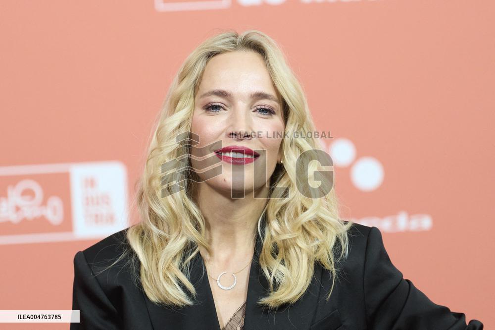 5th Iberseries & Platino Industria.- Luisana Lopilato Photocall