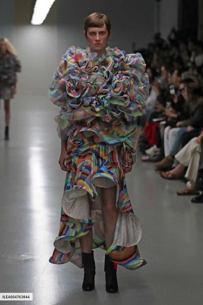 PFW - Anrealage Runway