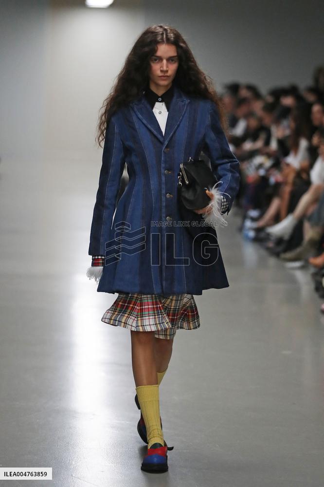 PFW - Anrealage Runway