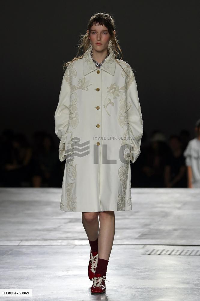 PFW - Dries Van Noten Runway