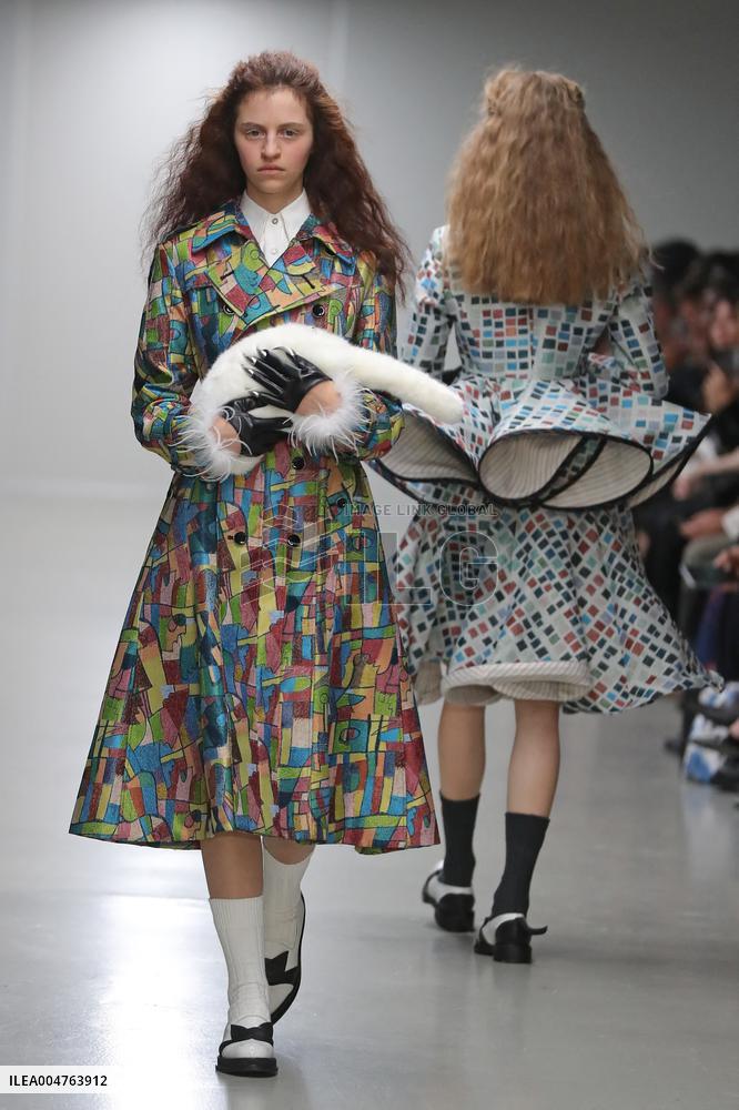 PFW - Anrealage Runway