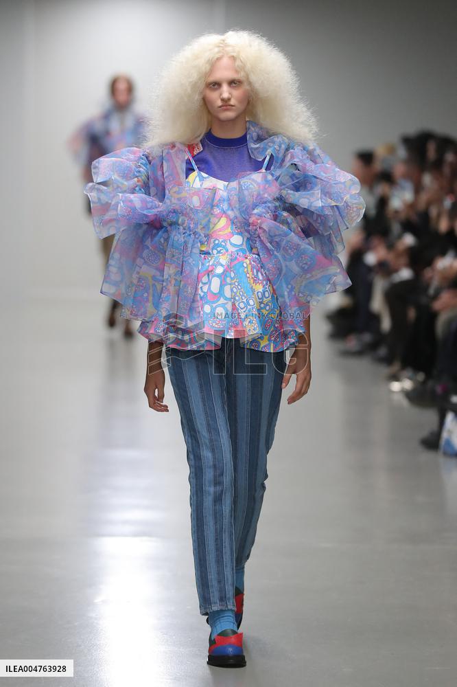 PFW - Anrealage Runway