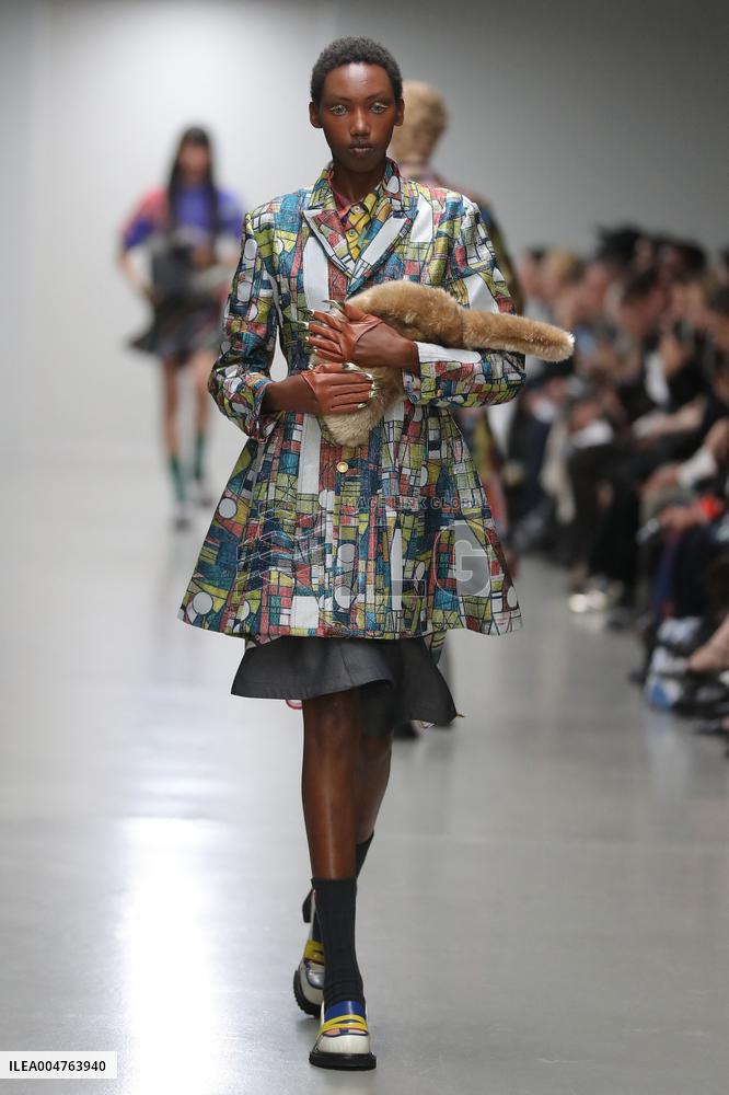 PFW - Anrealage Runway