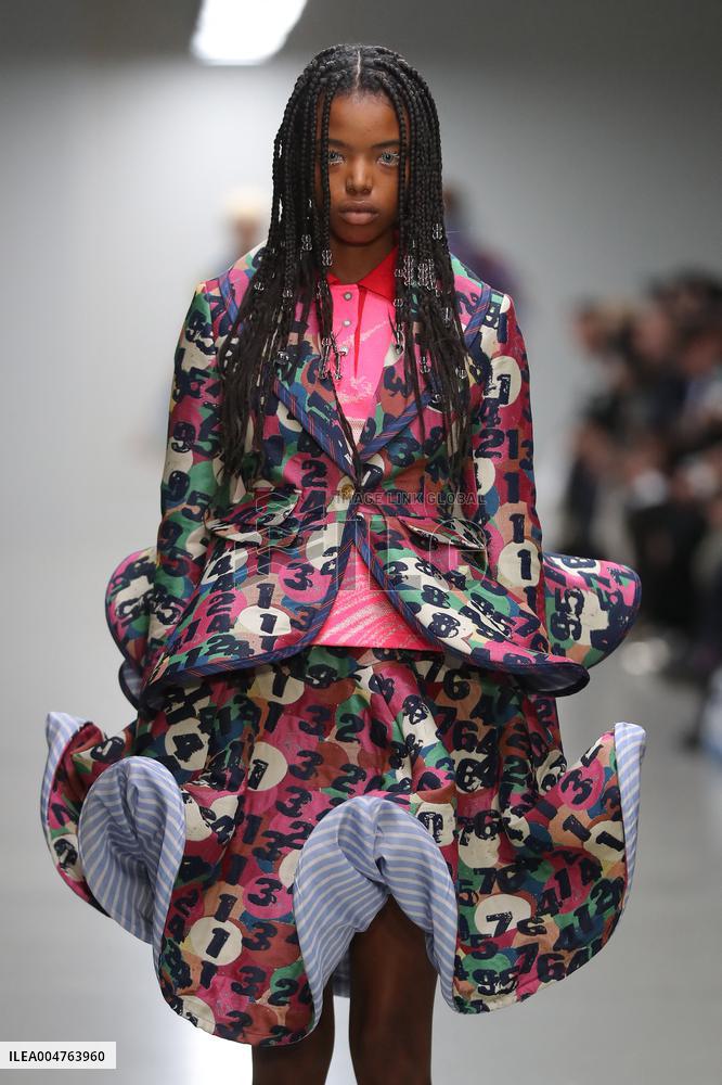 PFW - Anrealage Runway