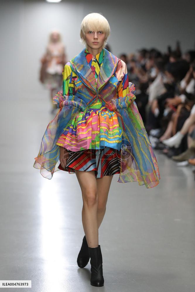 PFW - Anrealage Runway