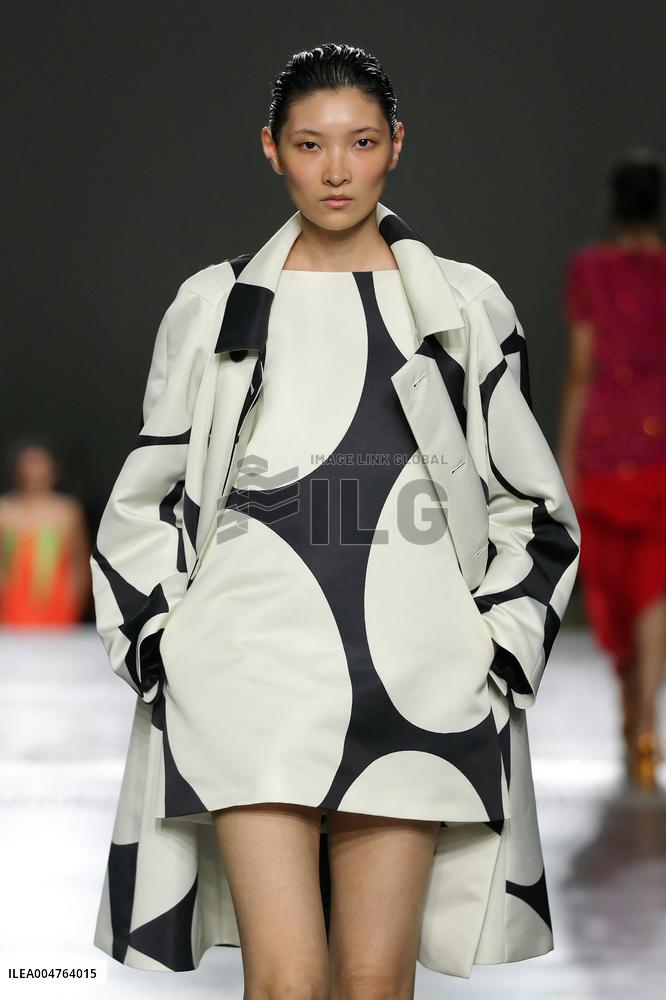 PFW - Dries Van Noten Runway