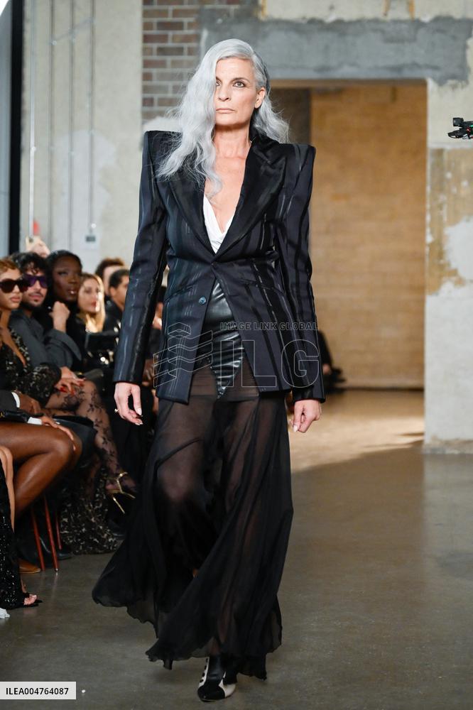 PFW - Pressiat Runway