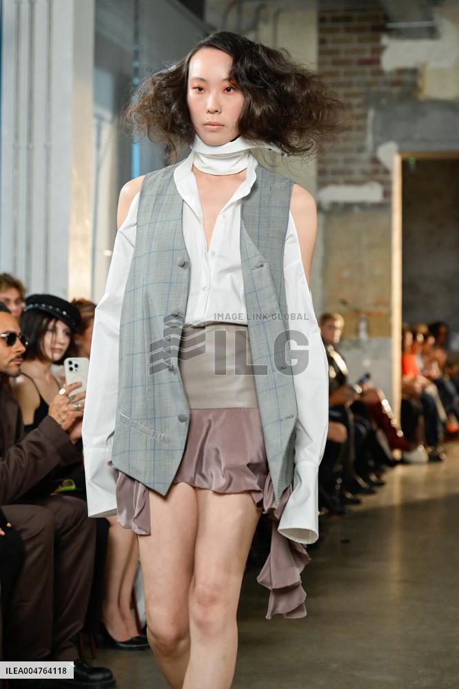 PFW - Pressiat Runway