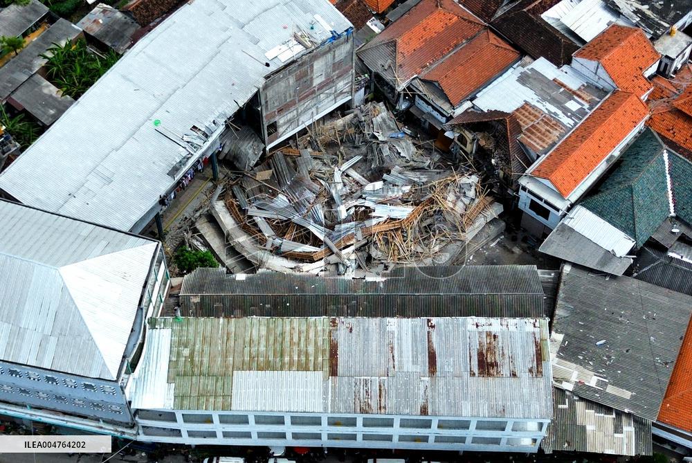 School Collapse Leaves One Student Dead, 38 Missing - Indonesia