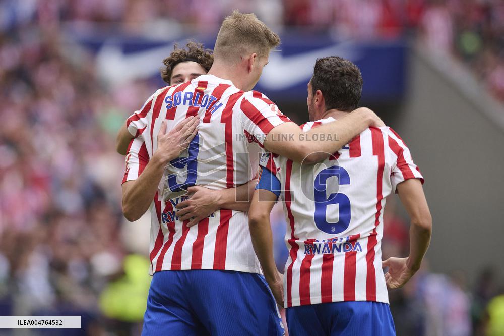 La Liga - Atletico De Madrid v Real Madrid