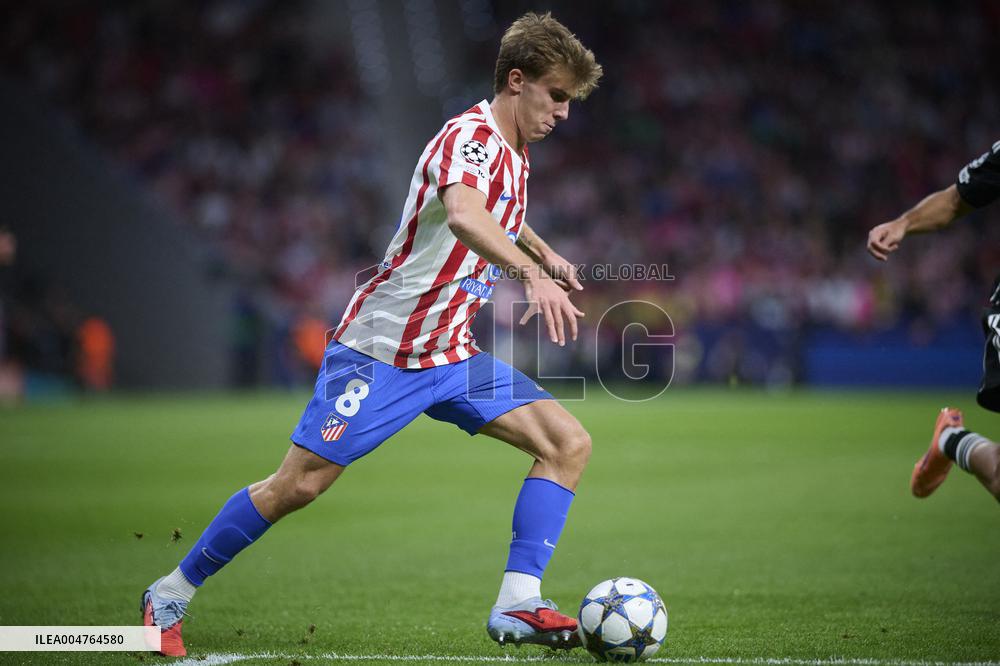 Champions League - Atletico De Madrid v Eintracht Frankfurt
