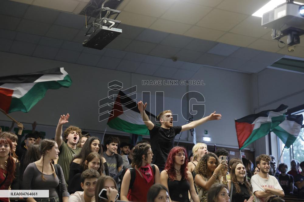 Students Demonstration to Support Palestine - Rome