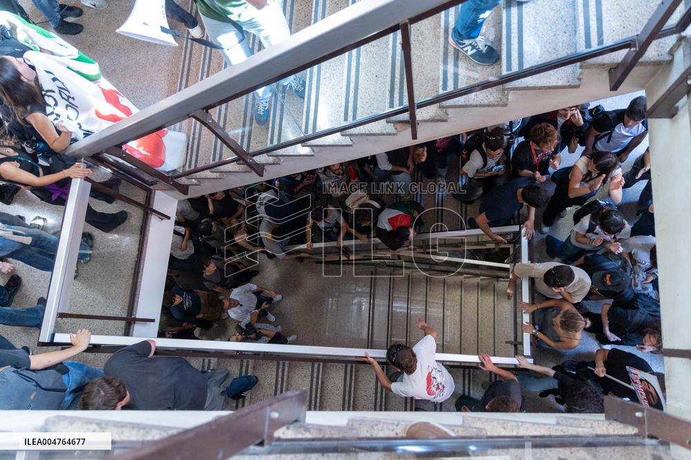 Students Demonstration to Support Palestine - Rome
