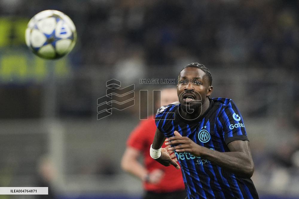 UCL - Inter v Slavia Prague