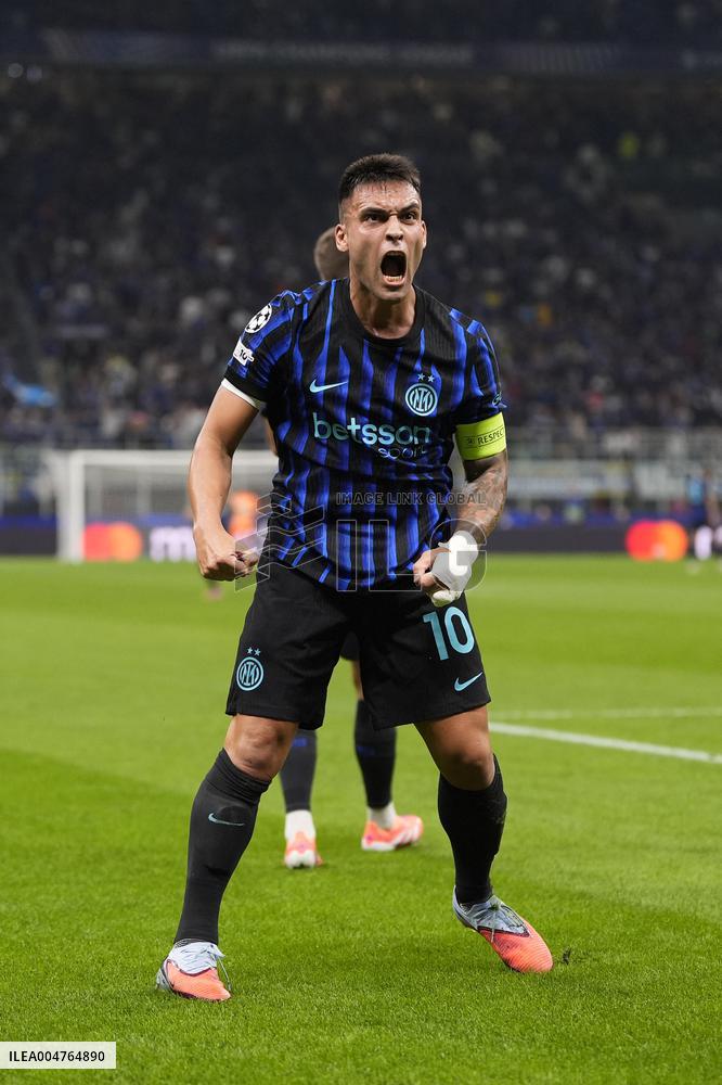 UCL - Inter v Slavia Prague