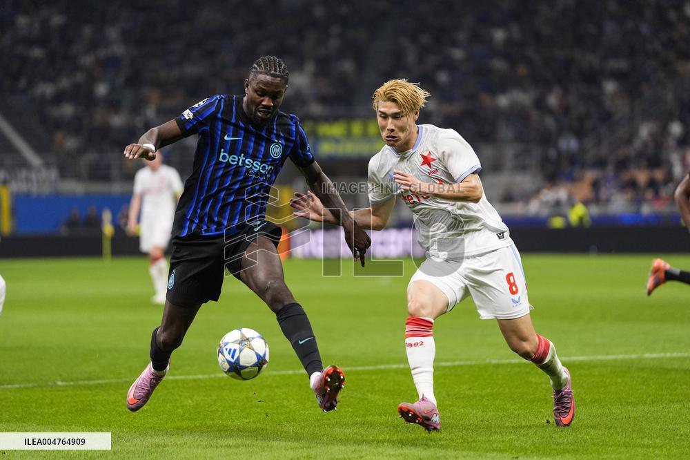 UCL - Inter v Slavia Prague