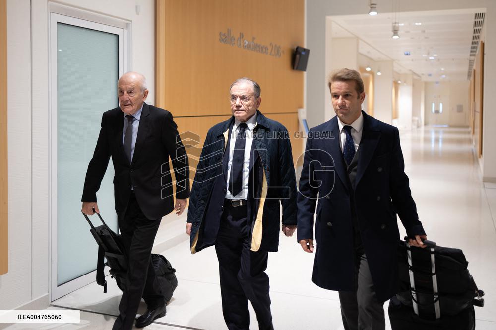 Former Casino CEO trial for stock price manipulation and corruption - Paris