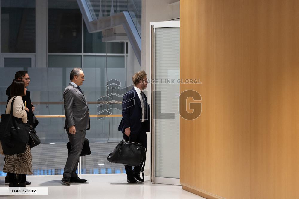 Former Casino CEO trial for stock price manipulation and corruption - Paris