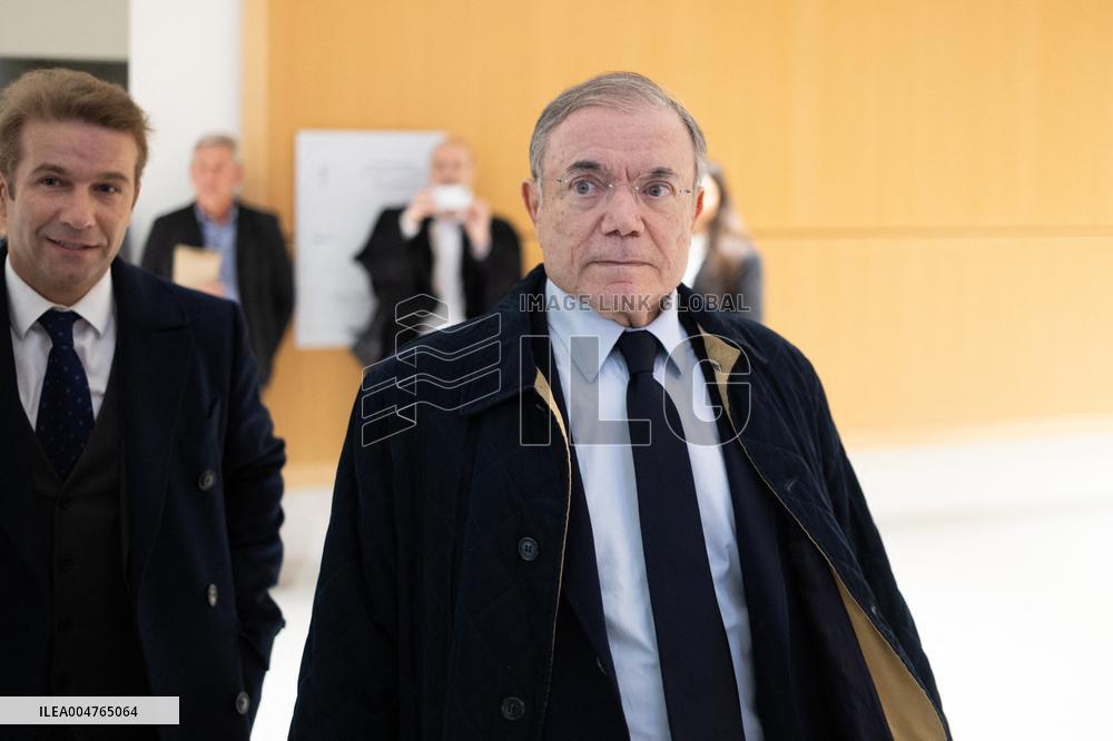 Former Casino CEO trial for stock price manipulation and corruption - Paris