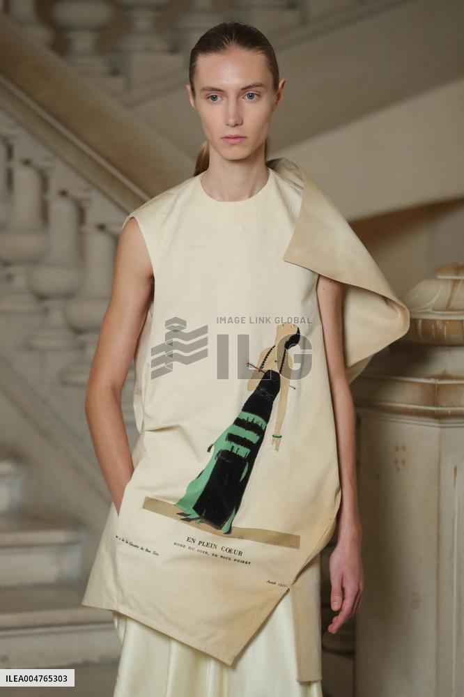 PFW - Maitrepierre Runway