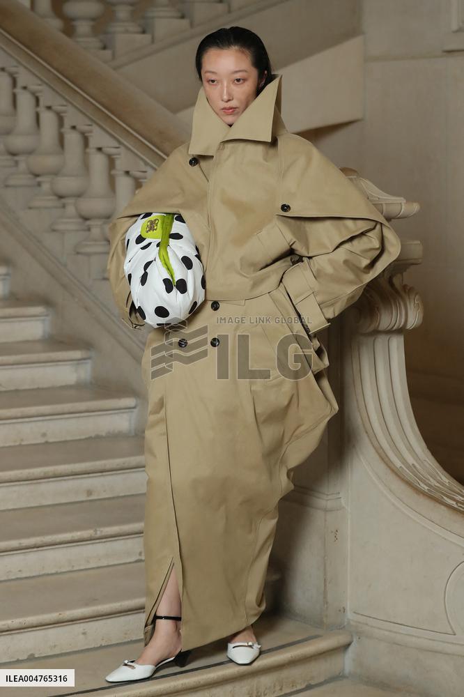 PFW - Maitrepierre Runway