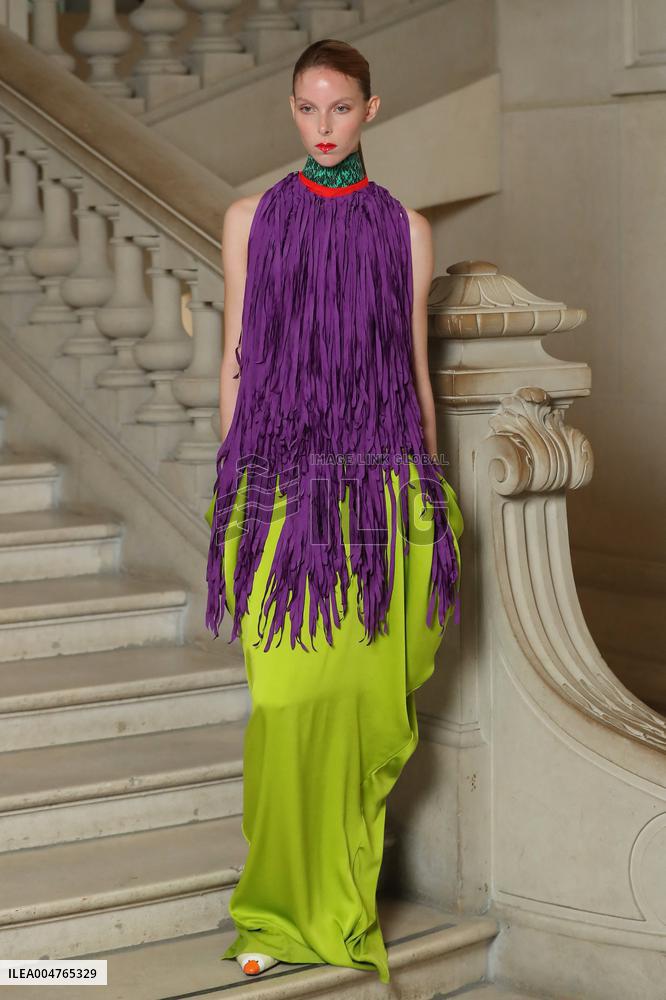 PFW - Maitrepierre Runway