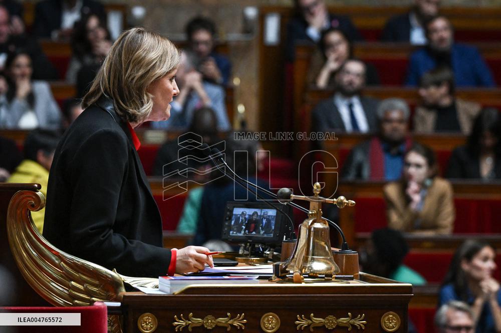 Ordinary session at the National Assembly in Paris FA