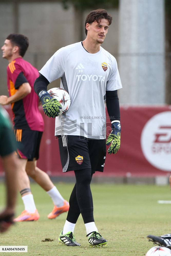 CALCIO - UEFA Europa League - AS Roma - Training and Press Conference