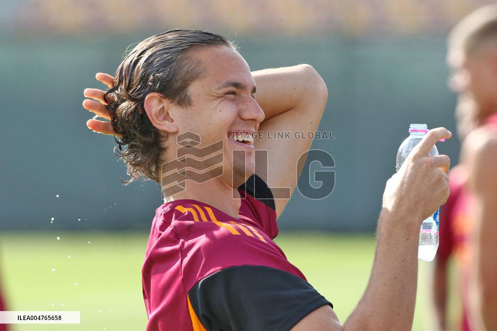 CALCIO - UEFA Europa League - AS Roma - Training and Press Conference