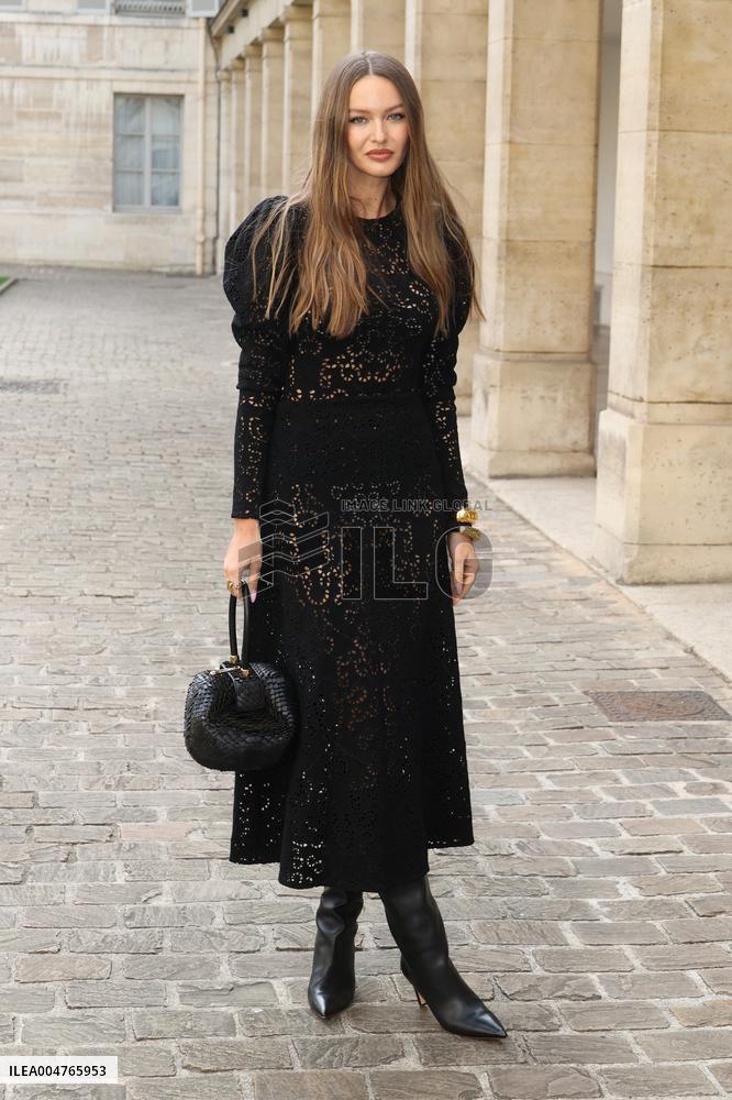 PFW - Gabriela Hearst Photocall