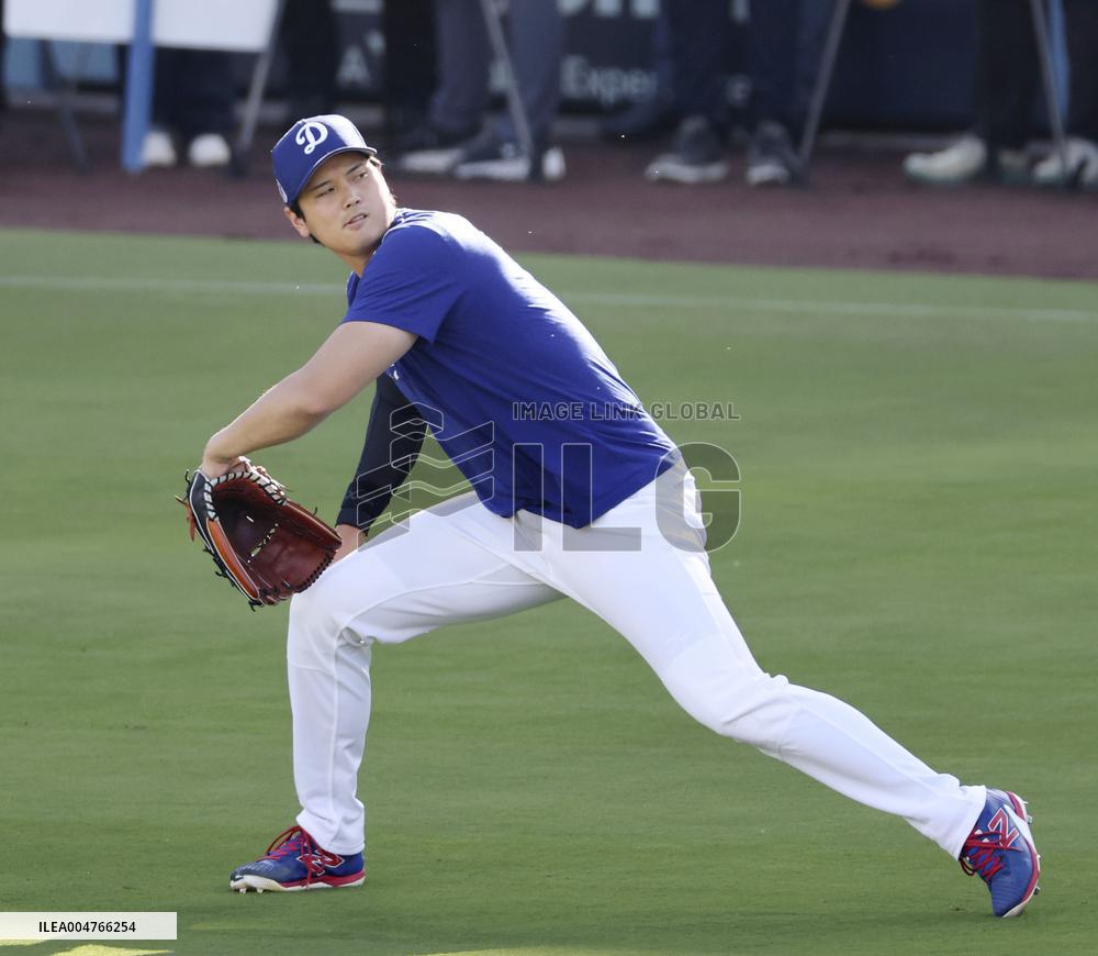 Baseball: Wild Card Series between Reds and Dodgers