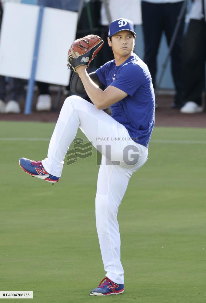 Baseball: Wild Card Series between Reds and Dodgers