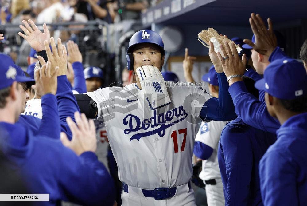 Baseball: Wild Card Series between Reds and Dodgers