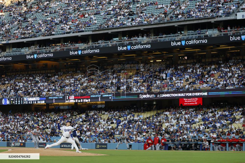 Baseball: Wild Card Series between Reds and Dodgers